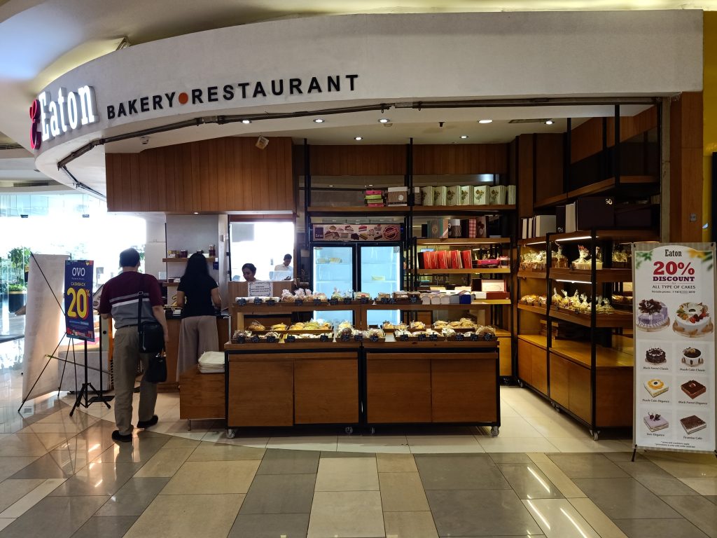 Jasa kontraktor resto dalam mall Jakarta.