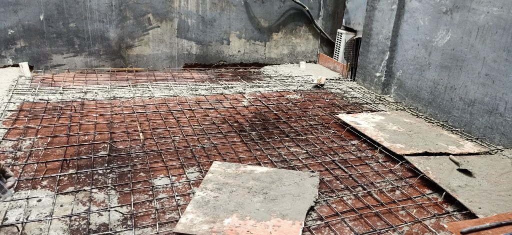 pemasangan keramik