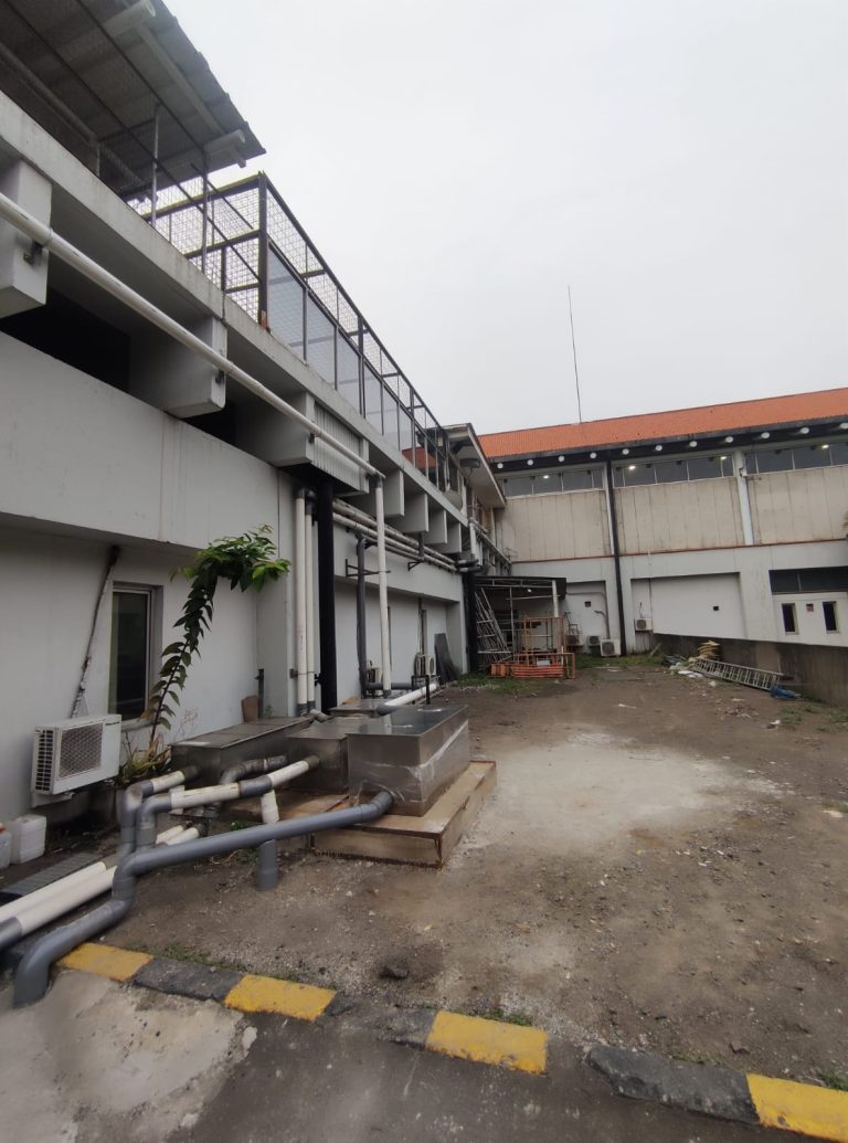 biaya renovasi atap rumah